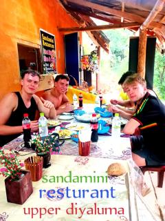 Sandamini Restaurant - Koslanda - 4