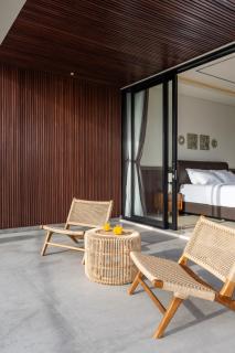NEWLY BUILT LuxuryChic 3bd Modern Villa in Umalas - Kerobokan - 7
