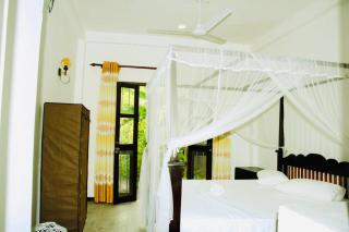 Out Of Rupeace Hostel - Unawatuna - 8