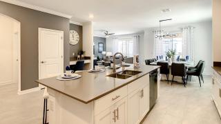 Last Minute Disney Getaway! Private Pool, Hot Tub & Games Room. Book Now! #59691 - Kissimmee - 1