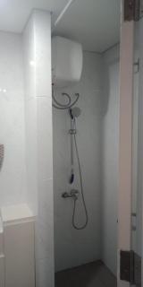 Skylounge Makassar Apartment - Manda - 4