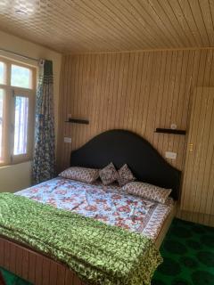 Shahjee lodge - Sonāmarg - 2