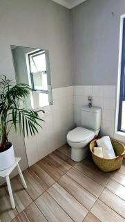 Charming one bedroom Garden apartment - Stanford - 1