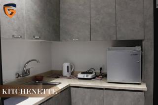 Glanz Homz Opulent 3BR on 1st floor - 4