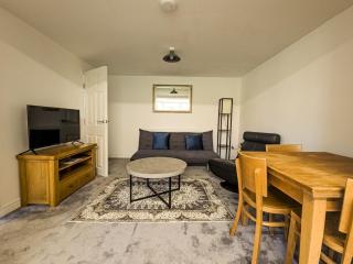 Flat 1 · Blissful Beach Home With Garden Viking Bay Pass the Keys - Broadstairs - 9
