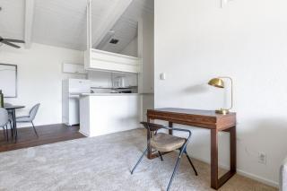 Culver City 2BR w Gym Pool nr shops LAX-331 - 7
