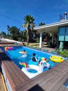Coogee Holiday - Seogwipo - 6