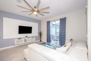 Best Location Home with Pool at Storey Lake 4830 - Kissimmee - 5