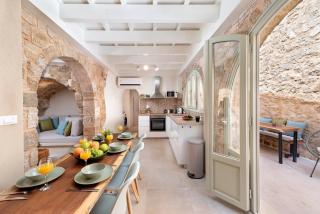 4 Bedroom luxury home - Villa SoZoe - 8