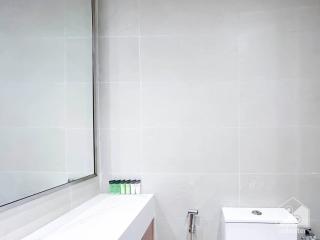 Stunning Studio with a Spacious Balcony in Meydan - Dubai - 3