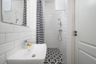 Hoża 35 City Centre Studios by BookingHost - 8