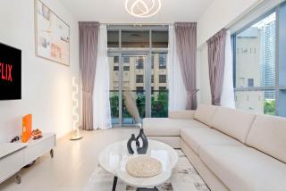 Modern 1-BR Apartment Close to Dubai Mall and Burj Khalifa - Dubai - 7
