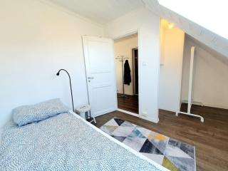 Central Stavanger Beautiful Apartment - 8