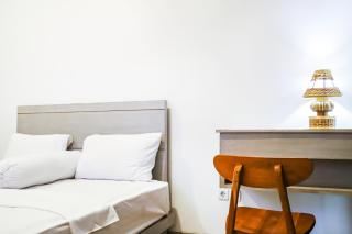 White Blue House 7 -Pvt Room, Shared Pool&Kitchen - Ubud - 5