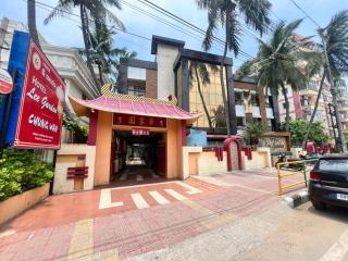 Hotel Lee Garden Near to Blue Flag Beach 500 Mtrs - Puri - 0