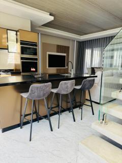 Acacia Villas Blue Hills - 4 Bedroom Luxury Villa - Midrand - 8