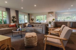 Hidden Gem of Christchurch - Sleeps 13 - Christchurch - 8