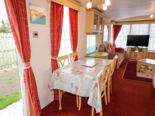 Meric Stone Holiday lets Caravan 1 - Castlerock - 4