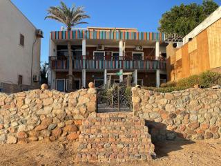 Beach front studio with huge roof top terrace - Dahab - 1