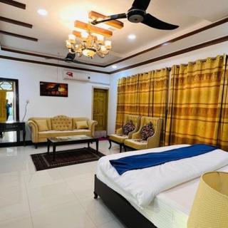 Gilgit Residency 4 Bed Rooms Luxurious Apartment - 4