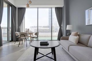 Blueground 5242 Tower elevator pool DXB-979 - Dubai - 8