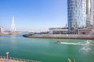Blueground 5242 Tower elevator pool DXB-979 - Dubai - 5