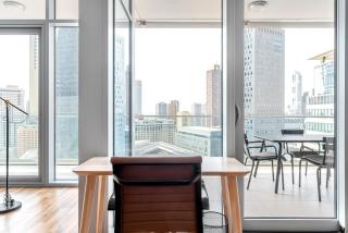 Blueground DIFC balcony pool gym DXB-715 - 7