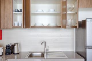 Blueground 5242 Tower sea view doorman pool DXB-867 - 2