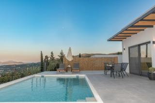 Askos Luxury Suites, a Zakynthian Hideaway, By ThinkVilla - Agios Nikolaos - 9