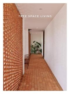 Tree Space Living - - 0