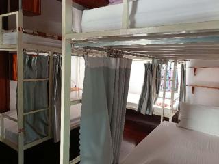 City Backpackers & Travel - Luang Prabang - 3