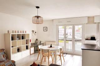 Superbe F2 avec garage balcon - Nancy - 7
