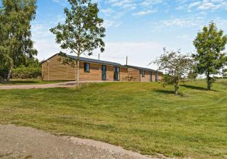 Curlews Rest at Canon Bridge Fishery - Eaton Bishop - 0