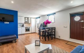 Nice Home In San Juan De Los Terrer - 7