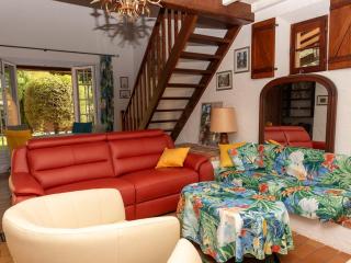 Charmante maison 3 pièces à Saint Clair, Le Lavandou - 5 couchages, jardin clos, proche plage - FR-1-803-33 - Le Lavandou - 2
