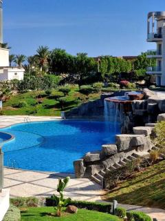 Sunny beach resort - 0