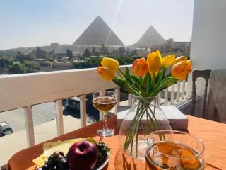 Pyramids at Your Doorstep - Kairo - 0