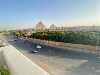 Pyramids at Your Doorstep - Kairo - 4