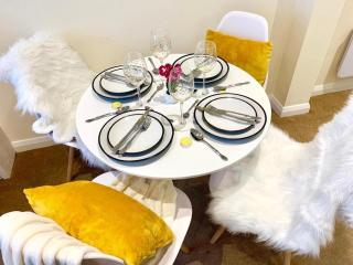 Eastbourne Beach Pier Apartment - Eastbourne - 2