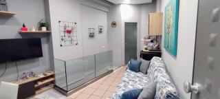 Alley's house Athens - 6