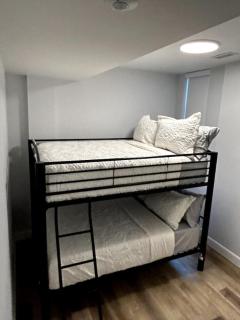 Beachview getaway at the New Carlyle 305 on the Main strip in Grand Bend - 8