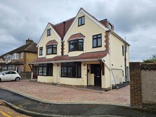 Shortwood Stay - 0