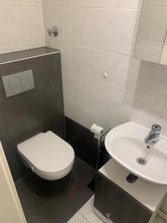 Tolle Terrassen Wohnung nähe Hessingklinik - 8