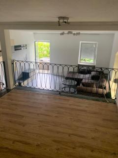 Tolle Terrassen Wohnung nähe Hessingklinik - 1