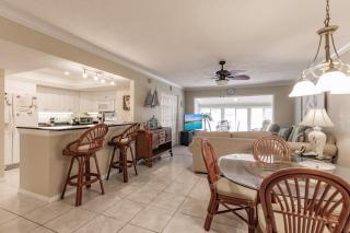 1134 PL Cozy and Serene Garden Gem - Sarasota - 7