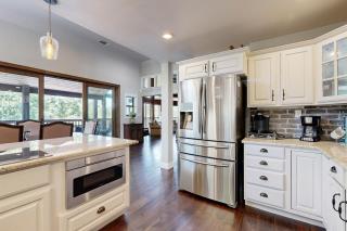 Opulent Waterfront 118B - Burnet - 5