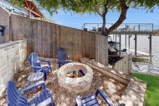 Opulent Waterfront 118B - Burnet - 3