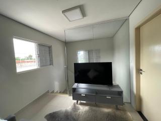 Comfort and Style Master Ebony I - 2