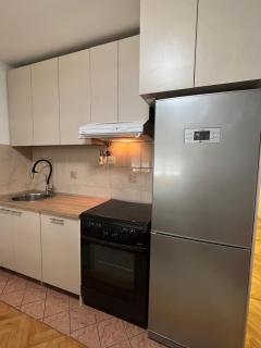 Dami Wellness Apartman Sarajevo Centar - Sarajevo - 5