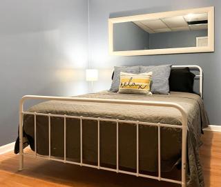 Sleeps 14 9 Beds and Bathrooms Historic plus WIFI - - 8
